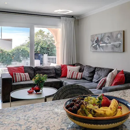 Private Villa, Heated Pool Puerto Banus Марбелья