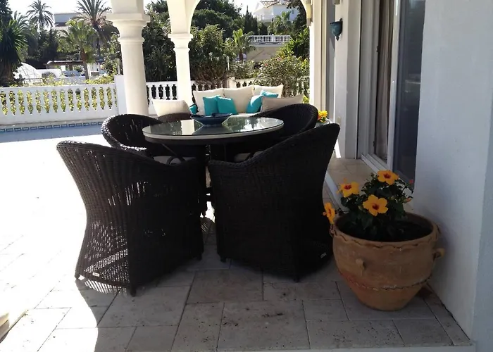 Private Villa, Heated Pool Puerto Banus