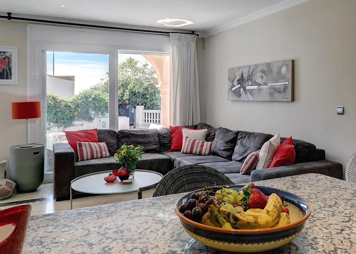 Private Villa, Heated Pool Puerto Banus 马尔韦利亚