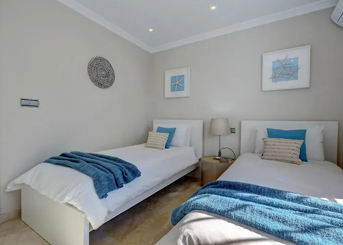 Private Villa, Heated Pool Puerto Banus