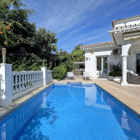וילה Private Villa, Heated Pool Puerto Banus מארבלה