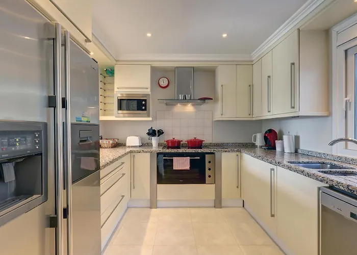 Private Villa, Heated Pool Puerto Banus Villa Marbella